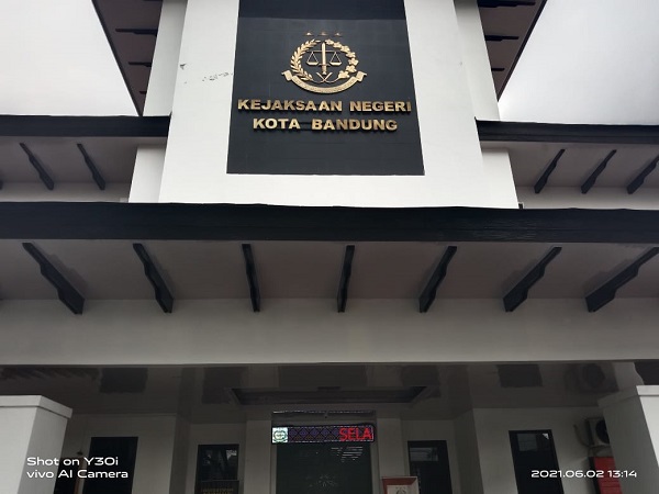 Jalani Pemeriksaan Delapan Jam Terkait Dana Hibah 2019, TPS Kecoh Wartawan